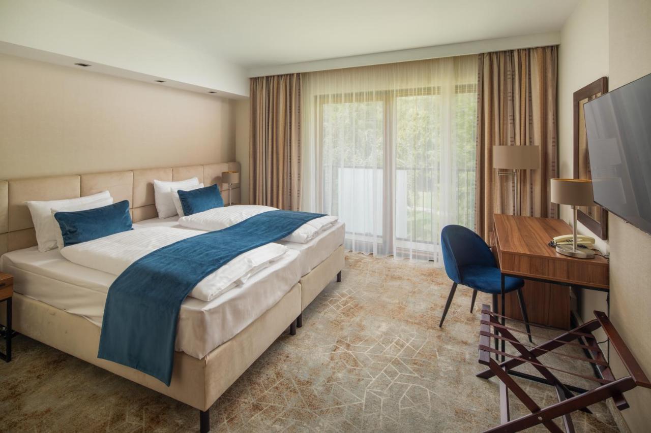 Fagus Hotel Conference & Spa ショプロン エクステリア 写真